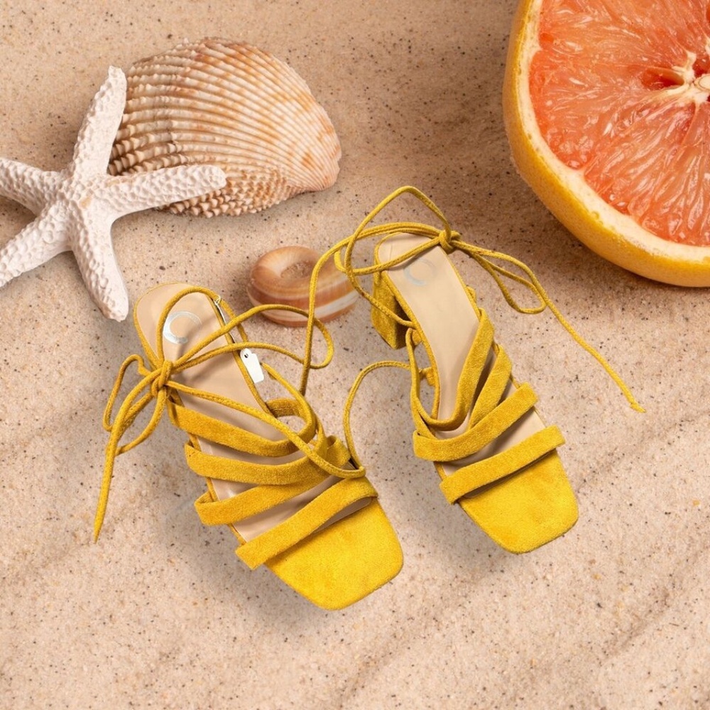 Sandals, Women, Yellow mustard, Size 8, Strips, Tie, Square heel.!